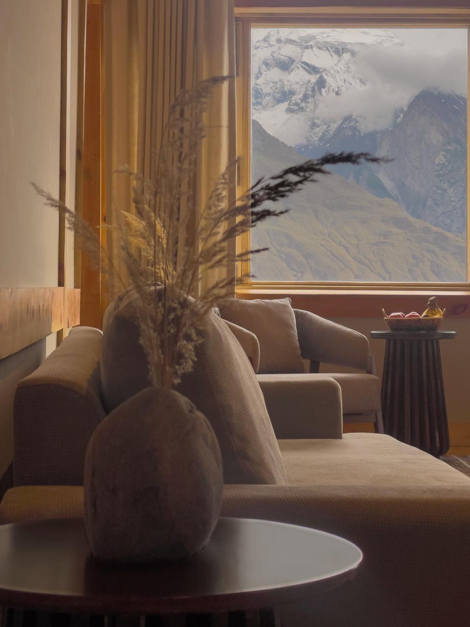 ホテル The Rihla Hunza - Managed By Luxus Karimabad  エクステリア 写真