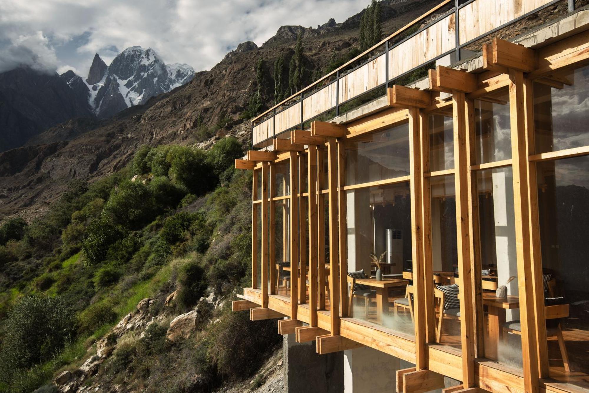 ホテル The Rihla Hunza - Managed By Luxus Karimabad  エクステリア 写真